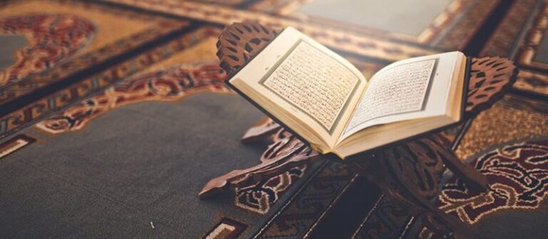 الإيمان بالكتب السماوية.. نور الله الهادي إلى الحق